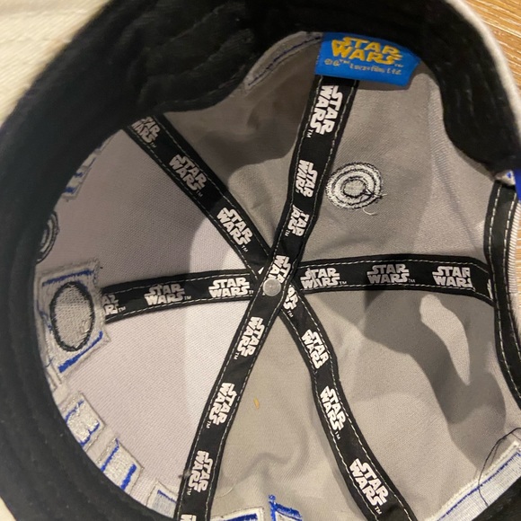Star Wars R2D2 snapback hat - Picture 3 of 4
